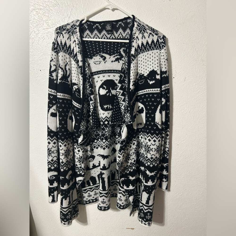 Medium Nightmare before Christmas Jack cardigan
